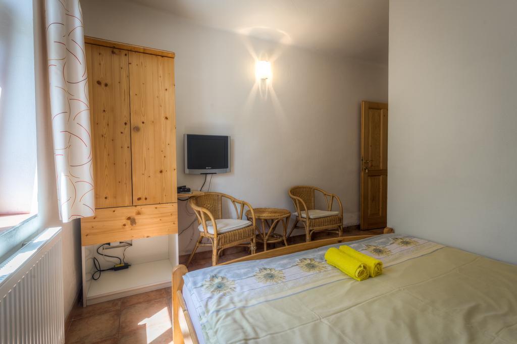 Penzion U Dracice Hotel Nová Bystřice Bagian luar foto